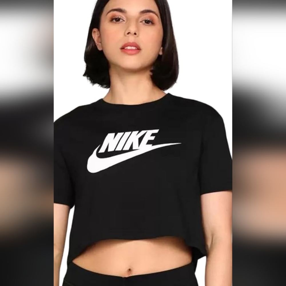 Nike Crop Black T-Shirt with White Logo